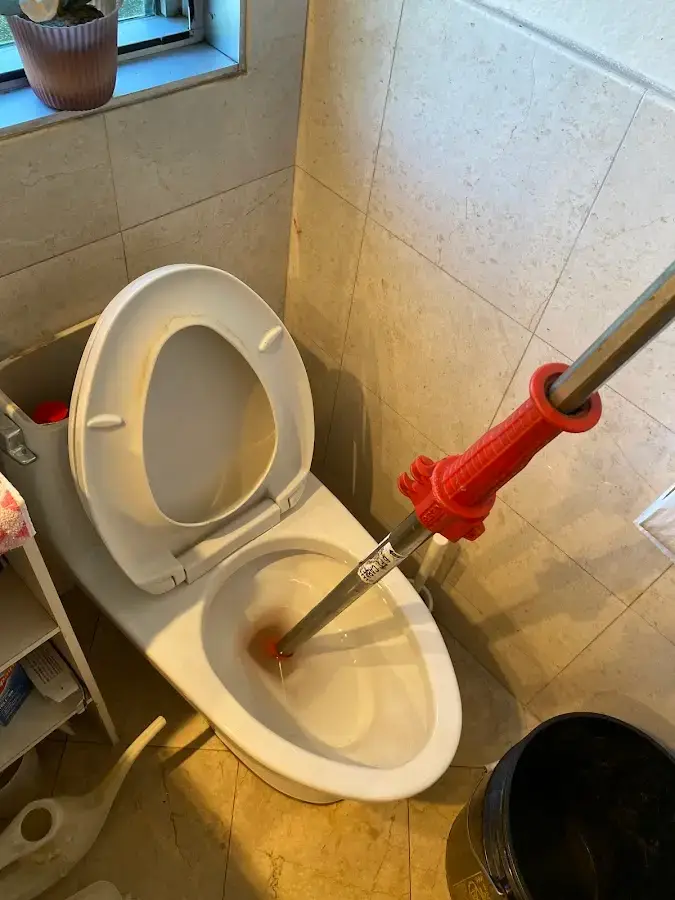 Toilet Installation & Replacement